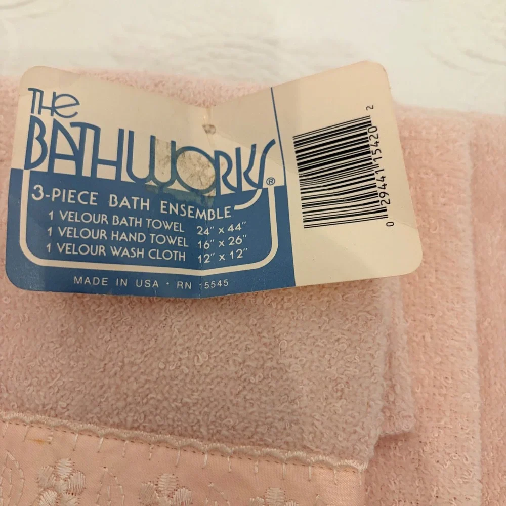 Vintage The Bathworks Pink Lace Towel Set 5pc Floral Shabby Chic Made in USA NWT